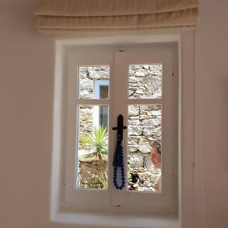 Mykonos Seaside 3br Aleomandra Gem * Орнос